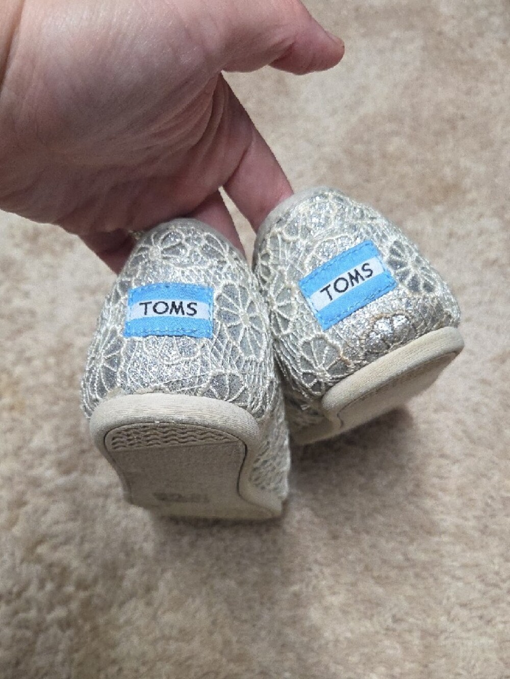 TOMS Silver Floral Lace Slip-On Flats - Picture 3 of 7